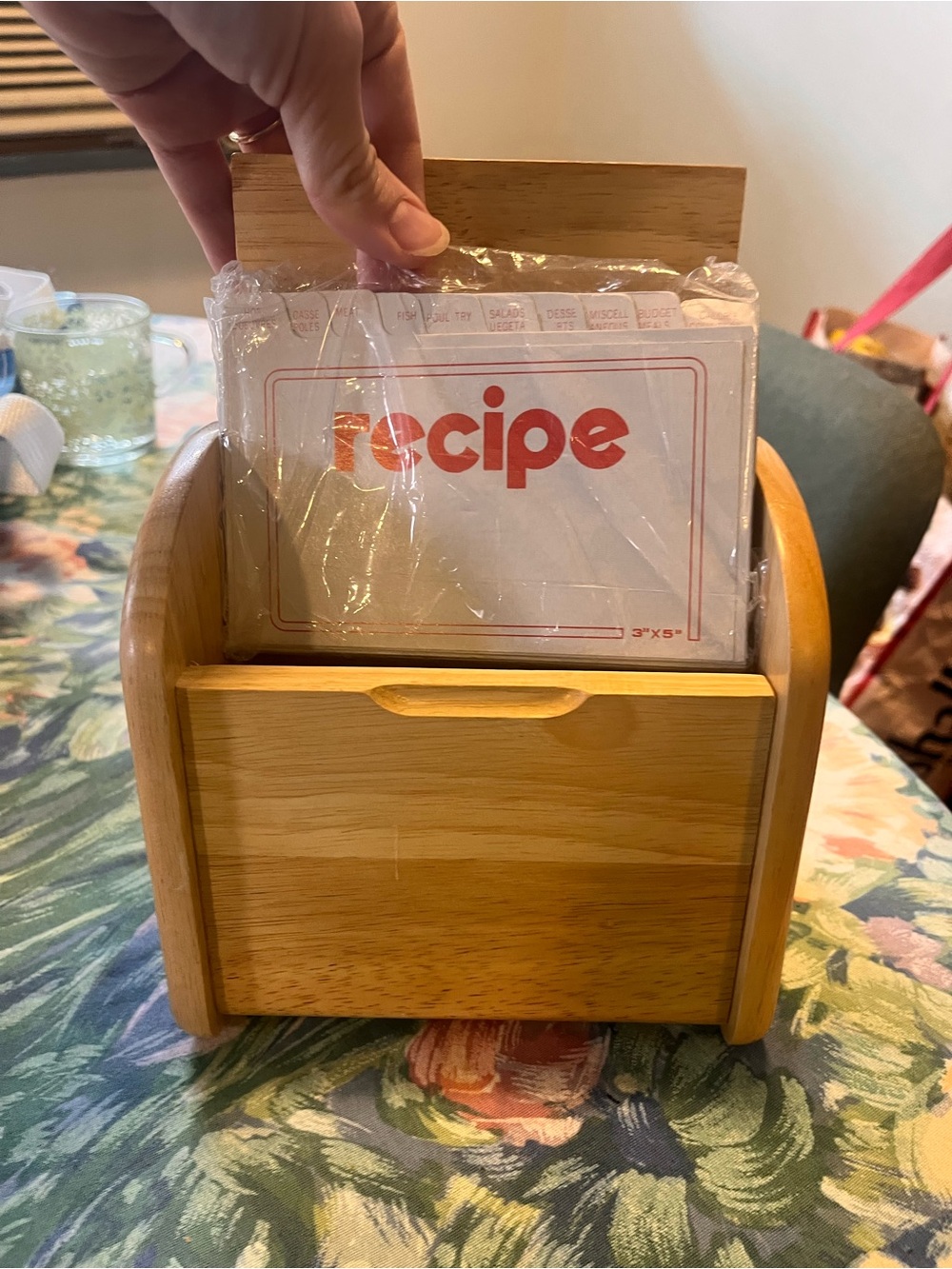 90’s Wooden Recipe Card Organizer Box
